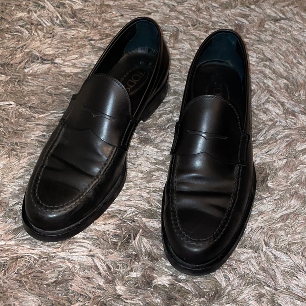 Tod's Black Leather Loafers